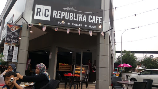 Republika Cafe